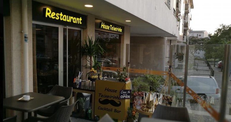 House Teixeirinha