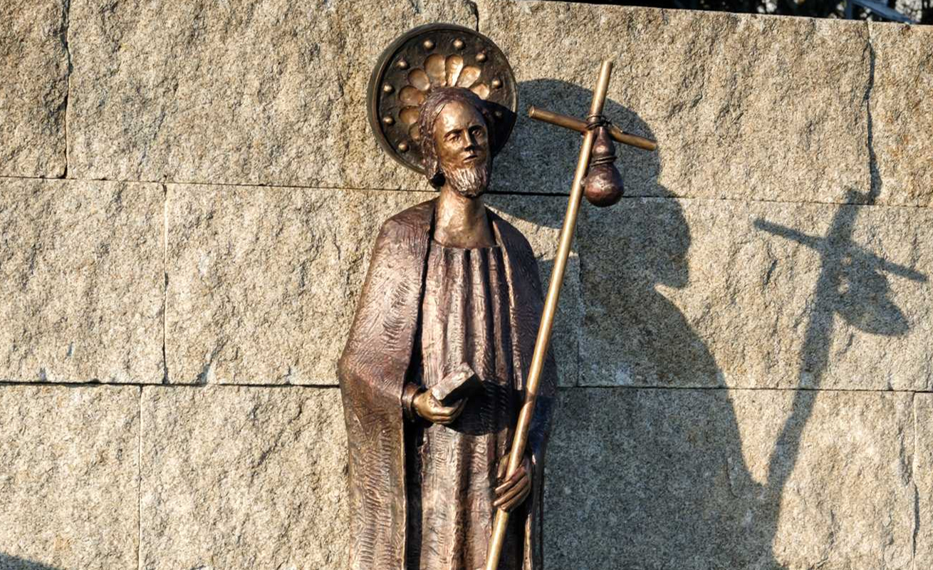 Estátua S. Tiago de Milheirós
